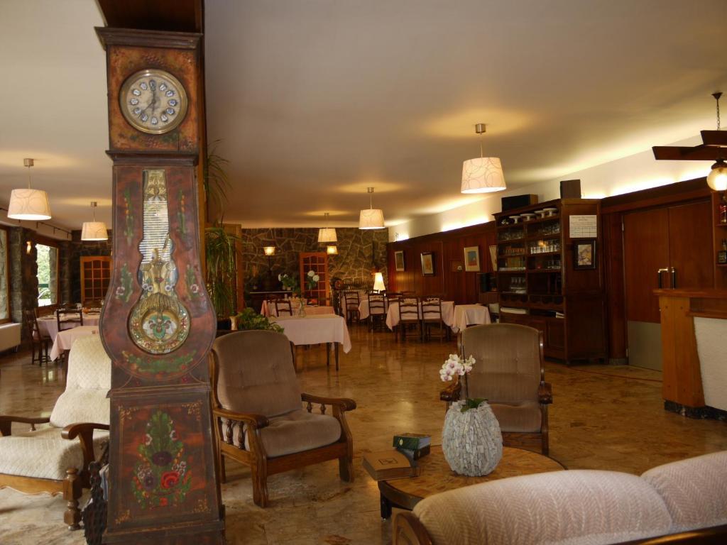 Hotel Le Castelet Ax-les-Thermes Exterior foto